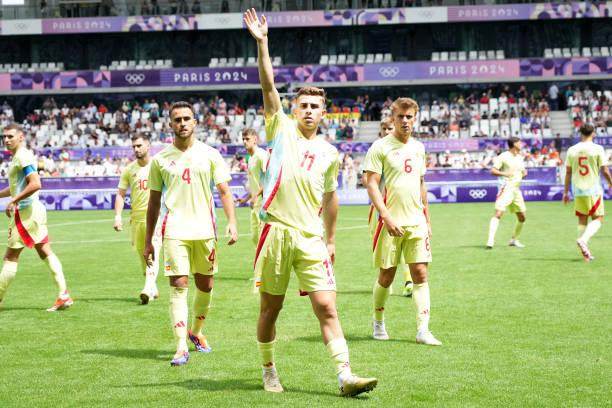 体育官网-“师傅”击败“徒弟”，西班牙国奥2连胜提前出线