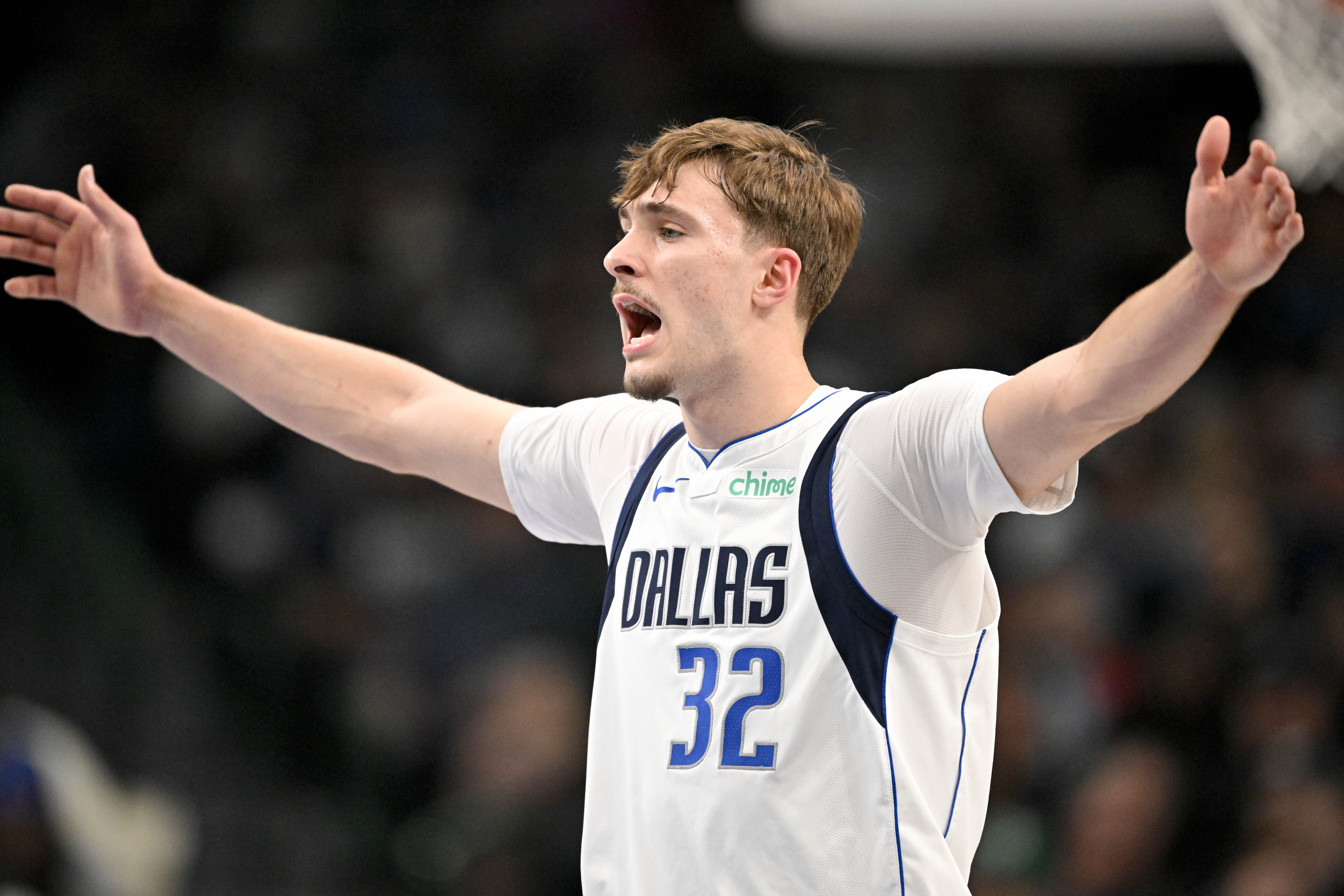 体育官网-末节拿了8分没用！弗拉格16中6拿到14分12板5助