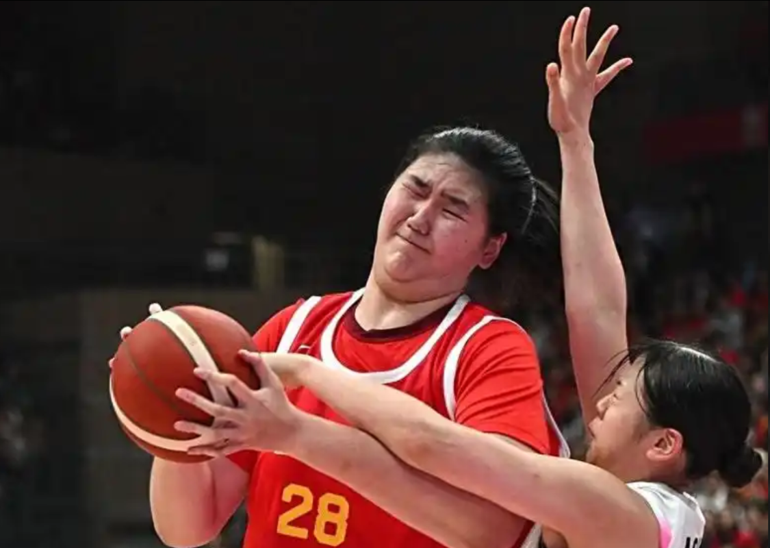 体育官网-数据漂亮但作用有限！女篮天才罚球3中0，球迷：换刘禹彤多好